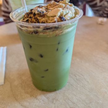Basquet - Home made marshmallow matcha latte with almond milk - Coffee & Tea Near Me - Miami, Florida