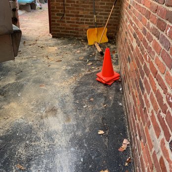 Eco-Simple - Small outside room clean up - Junk Removal & Hauling Near Me - Alexandria, Virginia Eco-Simple - Small outside room clean up - Junk Removal & Hauling Near Me - Alexandria, Virginia