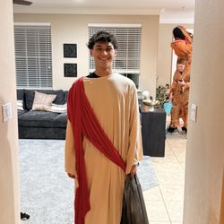 Spirit Halloween