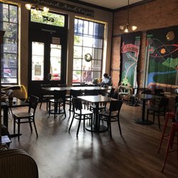 Old Town Coffee & Chocolates - Shop interior