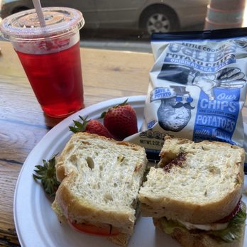 Cafe One Eight - Cafes Near Me - Lancaster, Pennsylvania