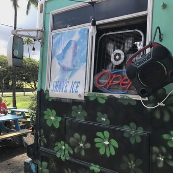 The Beach Bus - Seating area - Food Trucks Near Me - Kahuku, Hawaii The Beach Bus - Seating area - Food Trucks Near Me - Kahuku, Hawaii