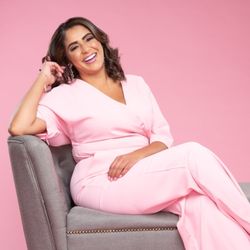 Your Image Matters - Hair, makeup, and styling assistance day of shoot with Chassidy