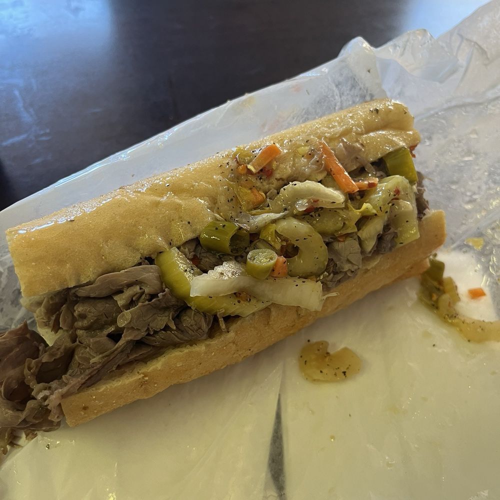 Mr. Beef - Italian Beef Sandwich - Fast Food Near Me - Chicago, Illinois Mr. Beef - Italian Beef Sandwich - Fast Food Near Me - Chicago, Illinois