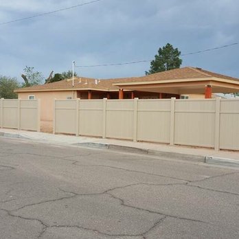 Devil Dog Fence Co - Vinyl fence - Fences & Gates Near Me - Rio Rancho, New Mexico