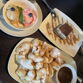 Fire + Wine - Italian Doughnuts, Tiramisu, Gelato - Tapas/Small Plates Near Me - Glen Ellyn, Illinois