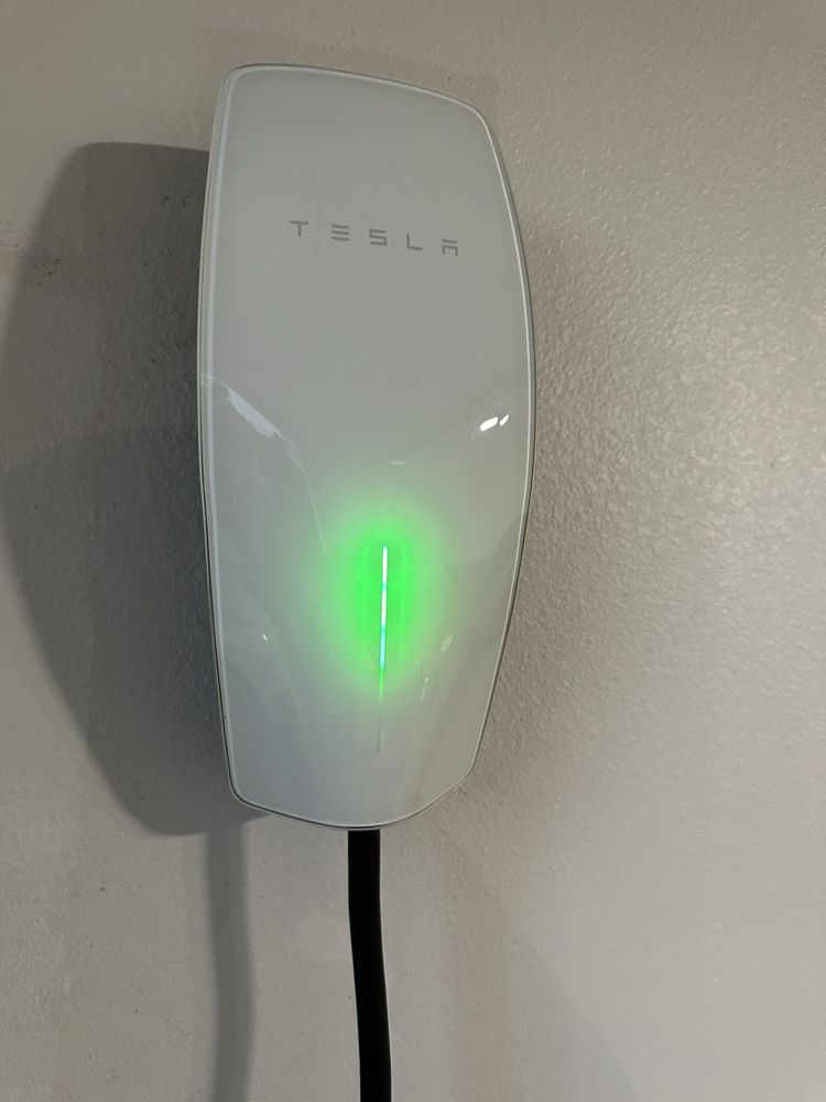 Slide of Wired Electrical Solutions