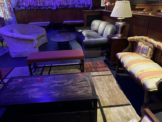 4TH QUARTER - Updated October 2025 - 230 Tresser Blvd, Stamford