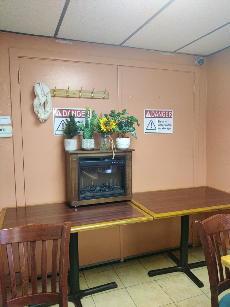 Blessing Restaurant & Pizzeria 