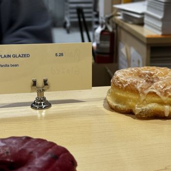 Oliboli Donuts - Donuts Near Me - Tustin, California