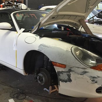 Junk Car Buyer - We repaired luxury vehicles like this Porsche, so we are capable of buying any luxury car. - Car Buyers Near Me Junk Car Buyer - We repaired luxury vehicles like this Porsche, so we are capable of buying any luxury car. - Car Buyers Near Me