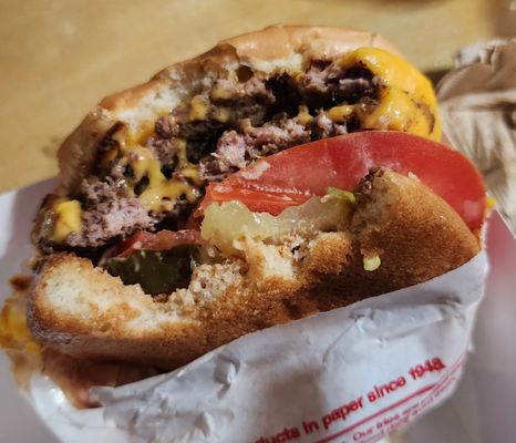 In-N-Out Burger by null