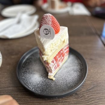 OH Dessert Cafe - Strawberry Crepe - Desserts Near Me - San Francisco, California OH Dessert Cafe - Strawberry Crepe - Desserts Near Me - San Francisco, California