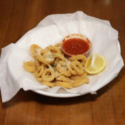 Sal’s Family Pizza of Brentwood - Fried Calamari with Marinara Sauce