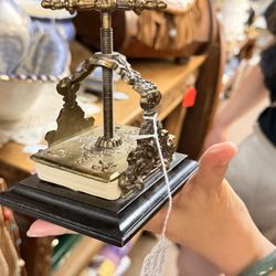 Antique Mall of America