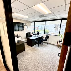 Lilia Karapetyan - Lion's Partners Insurance Agency - My shared office where all our life insurance and health insurance clients come to see us. Make your appointment today for a quote.