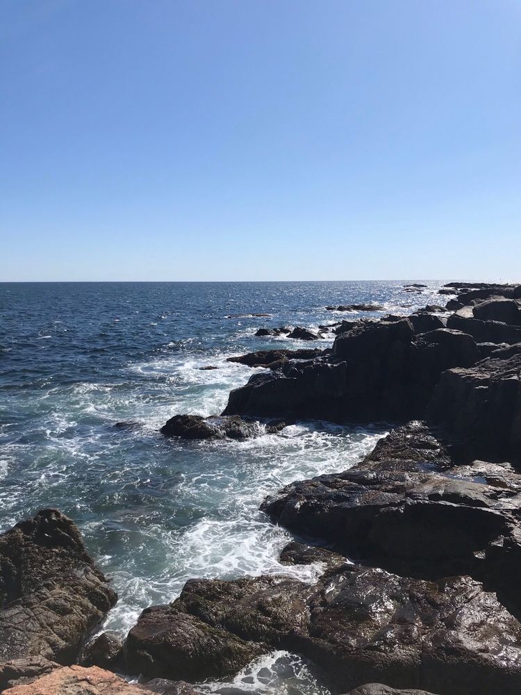 EASTERN POINT RETREAT HOUSE Updated November 2024 37 Niles Pond Rd