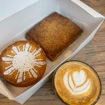 Kasama - Pastries - Filipino Near Me - Chicago, Illinois