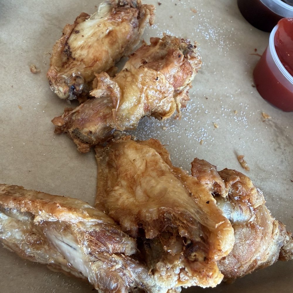 Buffalo Wild Wings - Wings. So dry and overcooked. Maybe from last week. - American Near Me - Jamaica, New York Buffalo Wild Wings - Wings. So dry and overcooked. Maybe from last week. - American Near Me - Jamaica, New York