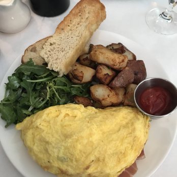Beacon Hill Hotel - Prosciutto arugula and cured tomato omelet - New American Near Me - Boston, Massachusetts Beacon Hill Hotel - Prosciutto arugula and cured tomato omelet - New American Near Me - Boston, Massachusetts