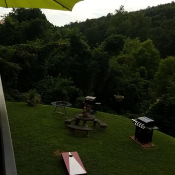 Carter Lodge - Activities for all! - Hotels Near Me - Chimney Rock, North Carolina