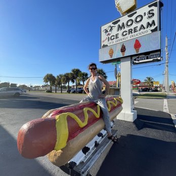 Moo's Soft Serve - Hot dog - Ice Cream & Frozen Yogurt Near Me - Indialantic, Florida Moo's Soft Serve - Hot dog - Ice Cream & Frozen Yogurt Near Me - Indialantic, Florida