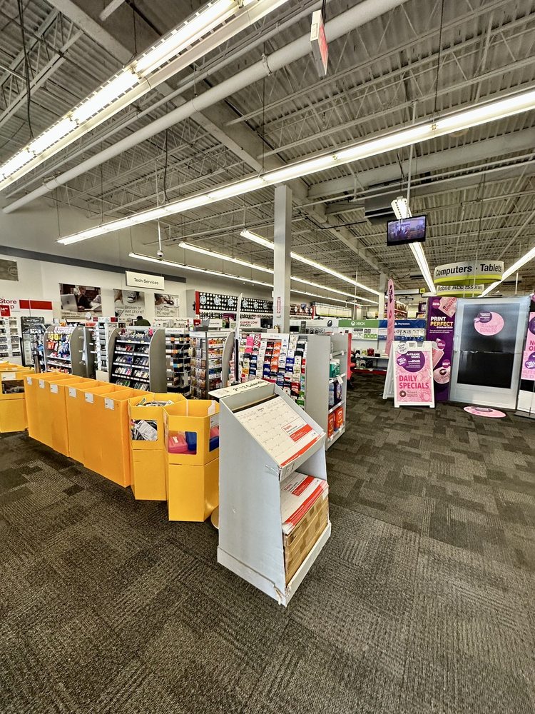 STAPLES Updated September 2024 29 Photos & 27 Reviews 7000 Hadley Rd, South Plainfield