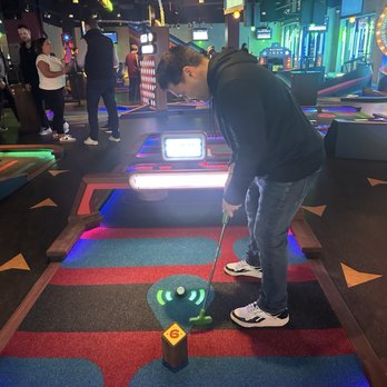 Puttshack - Mini Golf Near Me - Minneapolis, Minnesota Puttshack - Mini Golf Near Me - Minneapolis, Minnesota