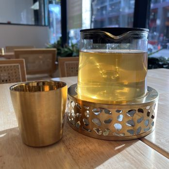 BeLeaf Vietnamese Cuisine - Hot tea, fire under it - Vietnamese Near Me - Toronto, Ontario