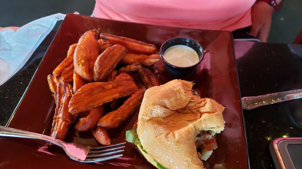 J’S CORNER RESTAURANT AND BAR 66 Photos & 56 Reviews 1015 Rosewood