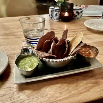 Hugo's - Chips And Salsa - Mexican Near Me - Houston, Texas