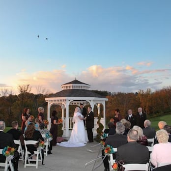 Aston Oaks Golf Club - Stunning fall wedding at outdoor gazebo. - Golf Near Me - North Bend, Ohio