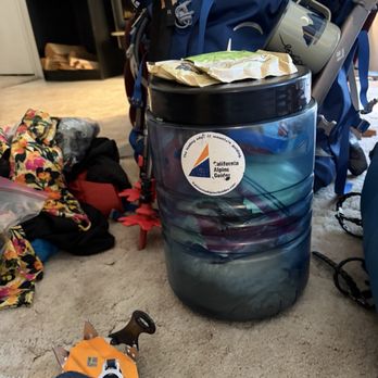International Alpine Guides - Packing for trip to Dade Lake - Hiking Near Me International Alpine Guides - Packing for trip to Dade Lake - Hiking Near Me