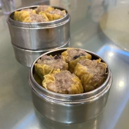 Deep-fried Pork Dumpling (3pcs) / 鹹水角