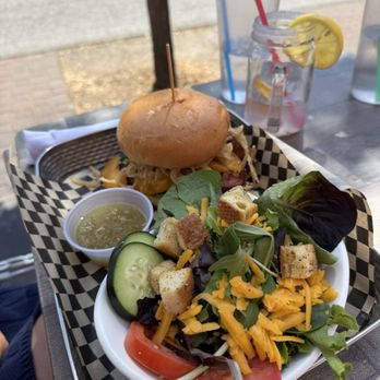Izzy's Comfort Kitchen - Peach Bourbon BBQ Burger - Comfort Food Near Me - Coeur d'Alene, Idaho Izzy's Comfort Kitchen - Peach Bourbon BBQ Burger - Comfort Food Near Me - Coeur d'Alene, Idaho