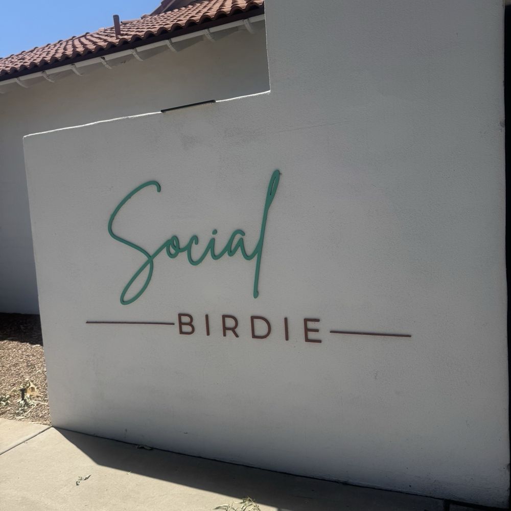 Social Birdie - Sign before walking up to door - Breakfast & Brunch Near Me - Queen Creek, Arizona Social Birdie - Sign before walking up to door - Breakfast & Brunch Near Me - Queen Creek, Arizona