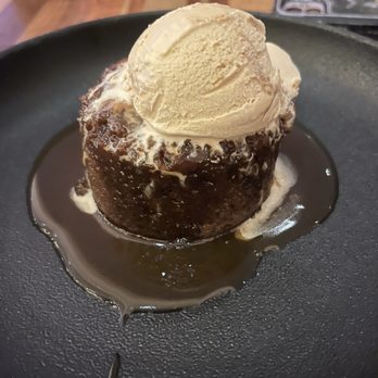 Gordon Ramsay Hell’s Kitchen - Toffee Dessert - Bars Near Me - Mashantucket, Connecticut Gordon Ramsay Hell’s Kitchen - Toffee Dessert - Bars Near Me - Mashantucket, Connecticut