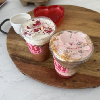 Mad Coffee - Red velvet latte & chocolate covered strawberry latte - Coffee & Tea Near Me - Santa Ana, California Mad Coffee - Red velvet latte & chocolate covered strawberry latte - Coffee & Tea Near Me - Santa Ana, California