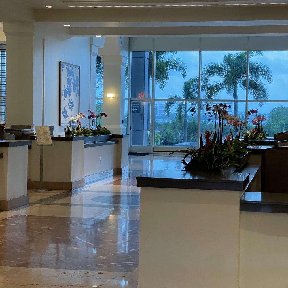 1823 Kitchen & Bar - Lobby - New American Near Me - Tampa, Florida