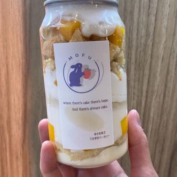 Moge Tee - mango cake in a can - Bubble Tea Near Me - Scarborough, Ontario