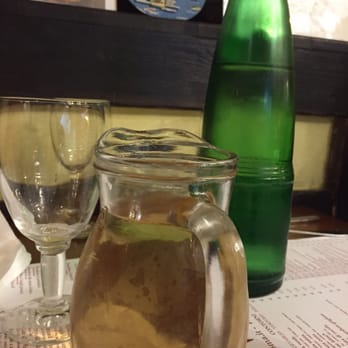 Trattoria Vecchia Roma - House wine and huge mineral water - Roman Near Me - Rome, RM Trattoria Vecchia Roma - House wine and huge mineral water - Roman Near Me - Rome, RM