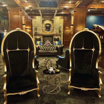 Des Lux Hotel - Lobby - Hotels Near Me - Des Moines, Iowa Des Lux Hotel - Lobby - Hotels Near Me - Des Moines, Iowa