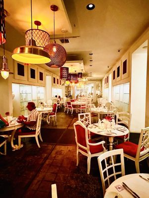 Eight4Nine Restaurant & Lounge by null