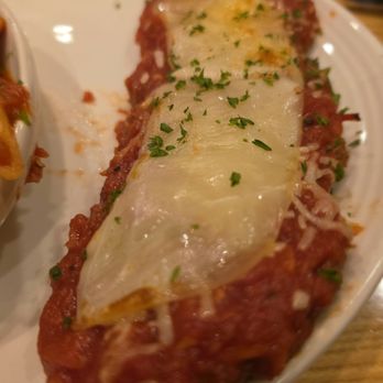 Carrabba's Italian Grill - Veil parm - Italian Near Me - Easton, Pennsylvania Carrabba's Italian Grill - Veil parm - Italian Near Me - Easton, Pennsylvania