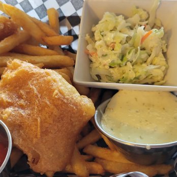 19 Restaurant & Lounge - Fish and chips good - American Near Me - Laguna Woods, California 19 Restaurant & Lounge - Fish and chips good - American Near Me - Laguna Woods, California