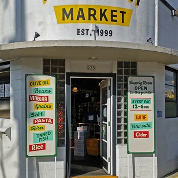 Wellspent Market - Nice, retro styling on their branding - Olive Oil Near Me - Portland, Oregon Wellspent Market - Nice, retro styling on their branding - Olive Oil Near Me - Portland, Oregon