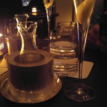 Cafe Gray Deluxe - Martini - Bars Near Me - Hong Kong, HK
