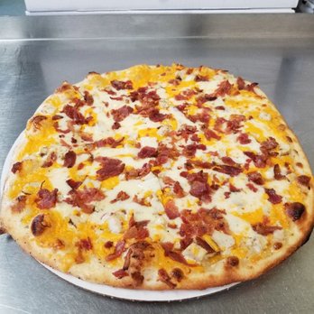 Jac & Do's Pizza - Chicken bacon ranch - Pizza Near Me - Findlay, Ohio