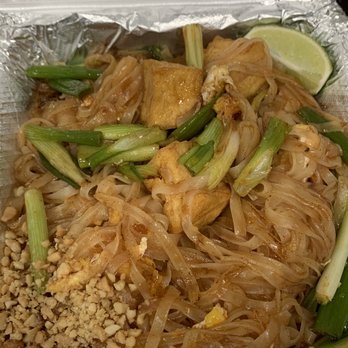 Basil & Co - Pad Thai - Thai Near Me - Diamond Bar, California Basil & Co - Pad Thai - Thai Near Me - Diamond Bar, California