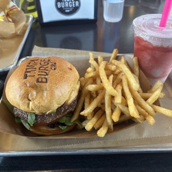 Tampa Burger Company - cali burger - Burgers Near Me - Tampa, Florida Tampa Burger Company - cali burger - Burgers Near Me - Tampa, Florida